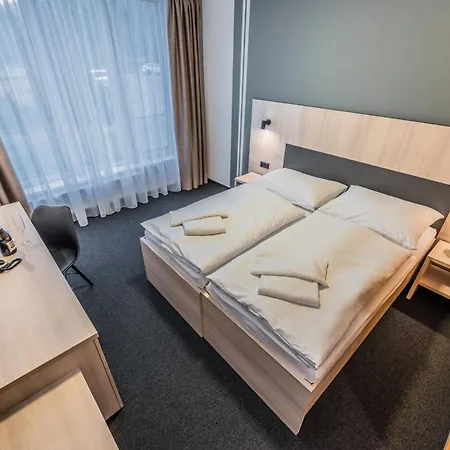 Hotel Glamour Kaluža