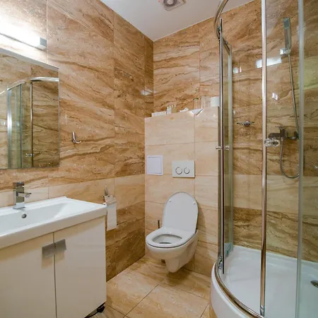 Glamour Hotel Kaluza