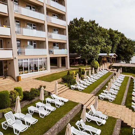 Glamour Kaluža