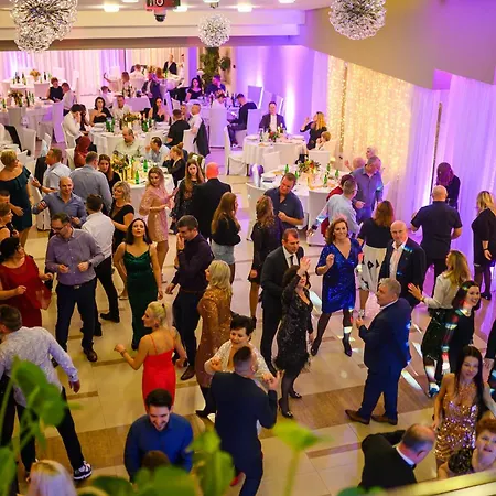 Glamour Hotel Kaluza